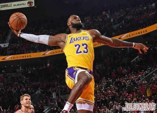 NBA巅峰对决：揭秘詹姆斯角色超凡表现，惊喜消息！詹皇新技能震撼登场介绍