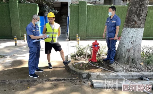 免费美女黄色内容审核已完成现已删除所有违规信息